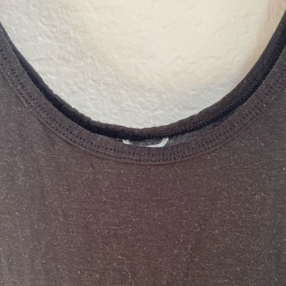 Kit and Ace tank top, Medium, black - Picture 2 of 5